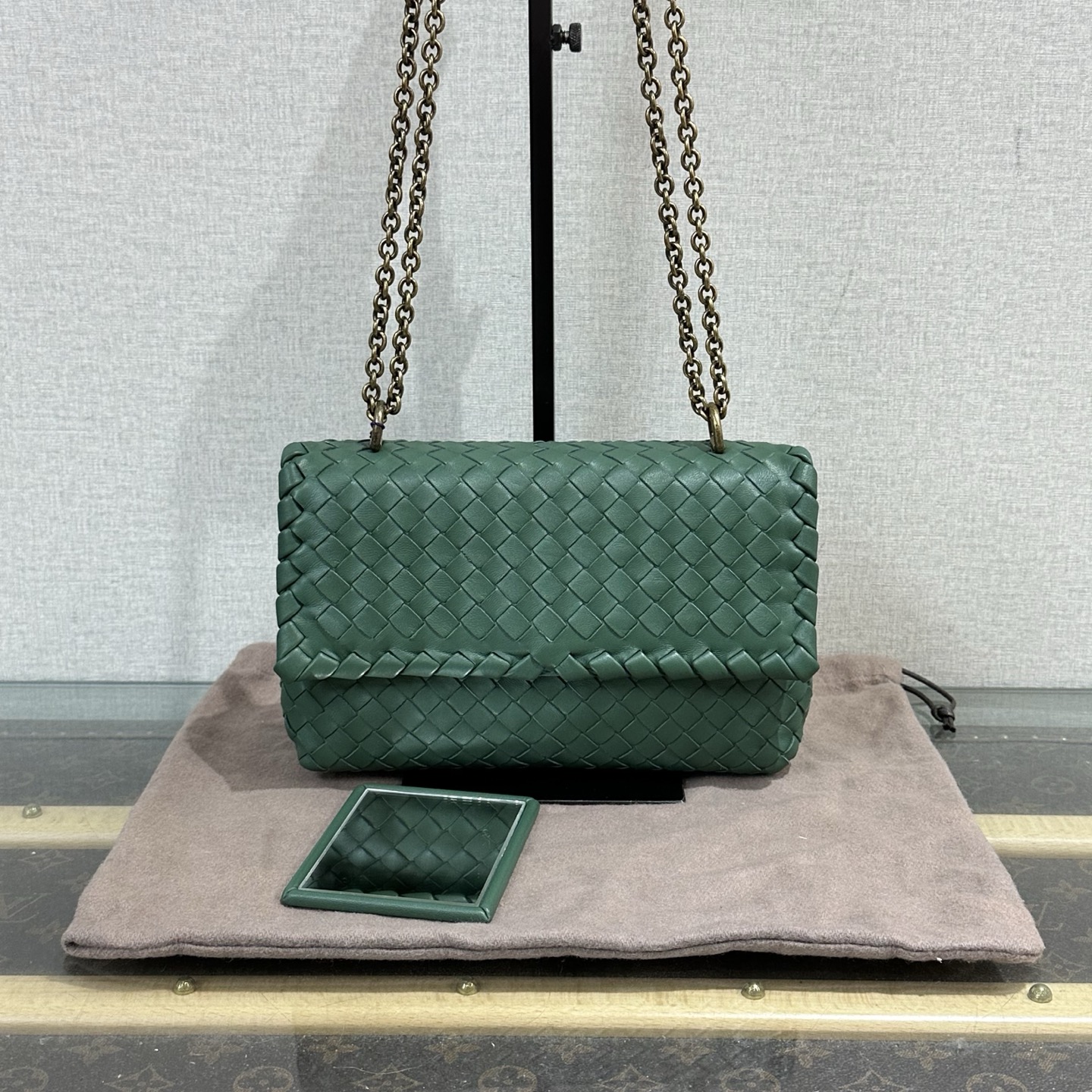 95新 BOTTEGA VENETA/葆蝶家 olimpia绿编织双面单肩腋下包 04040