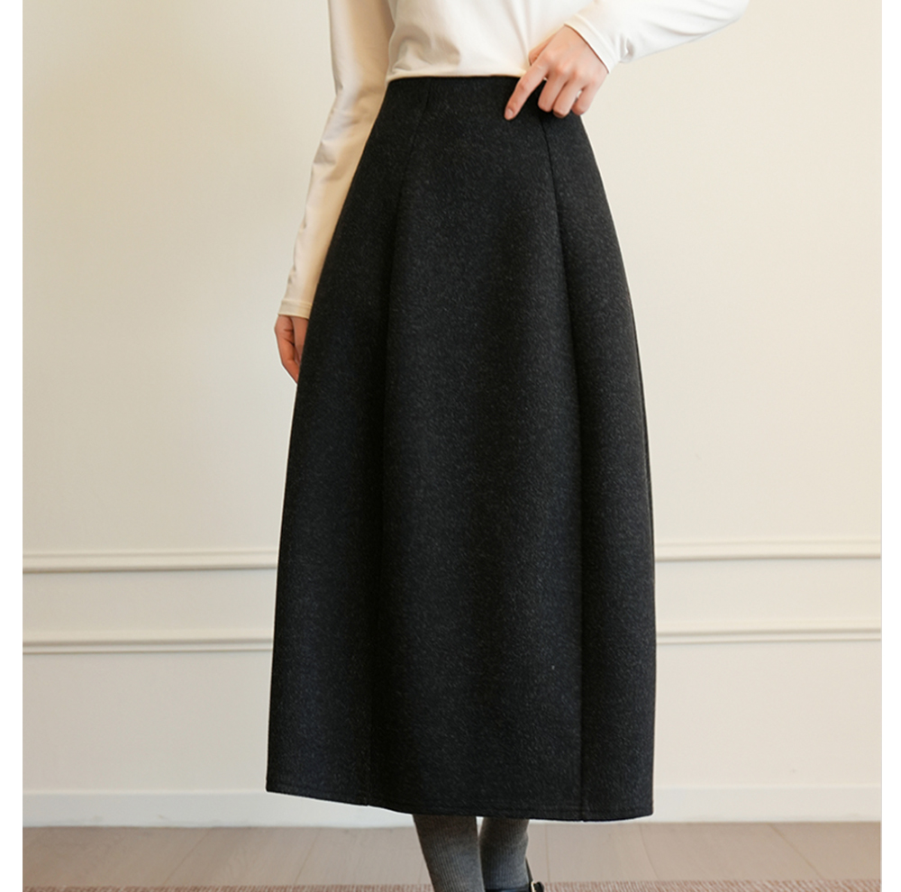 绵羊毛半身花瓣裙