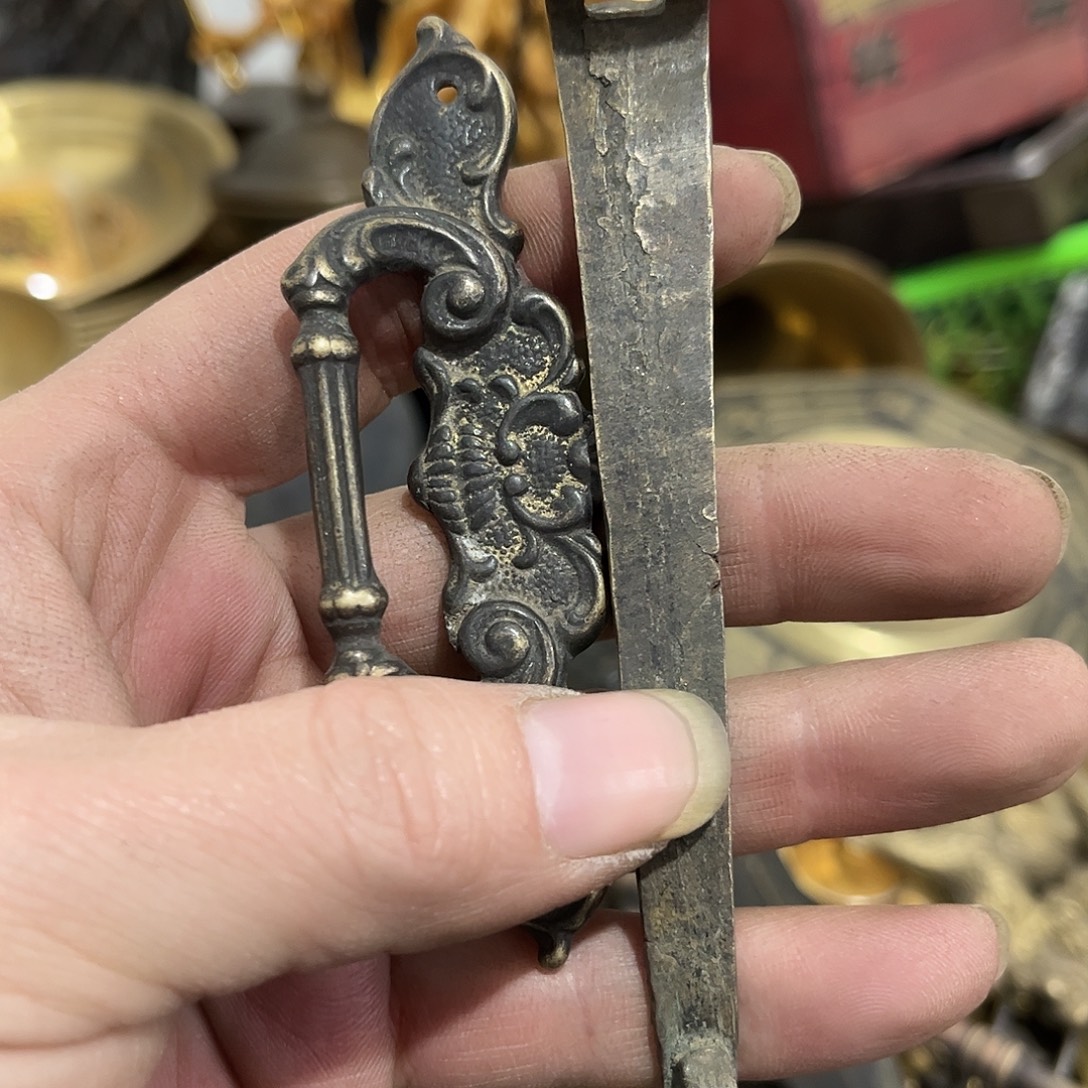 金***源闪电购铜摆件工艺品