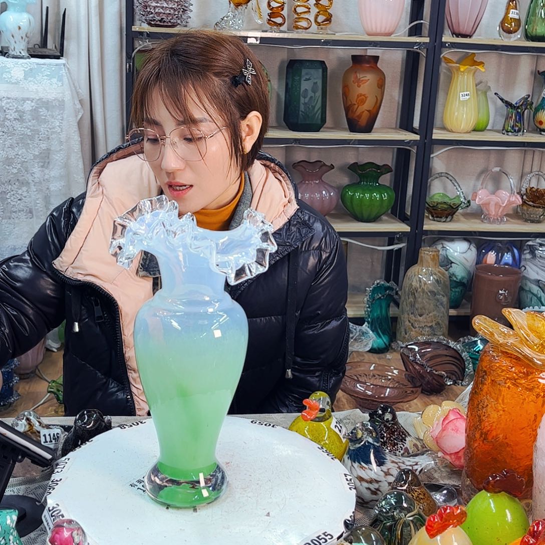 美人瓶家悦琉璃工艺品