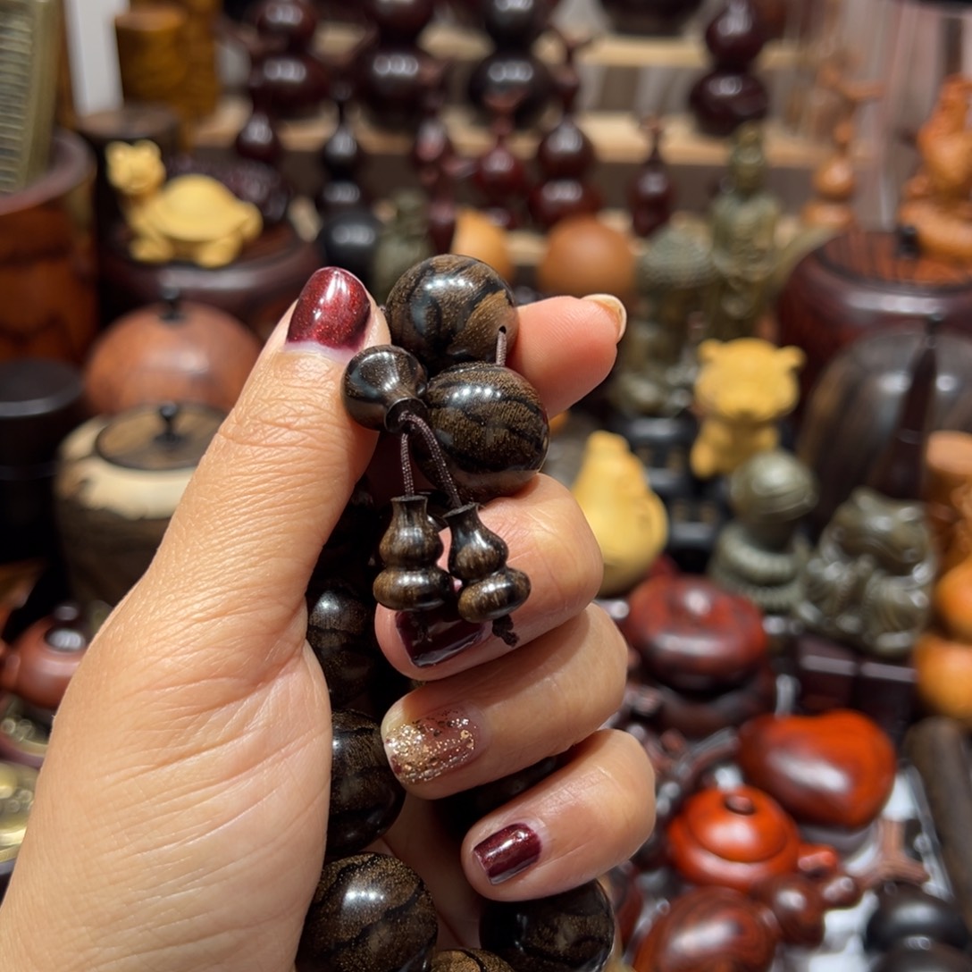 香榧木L***?黑柿木黑柿木