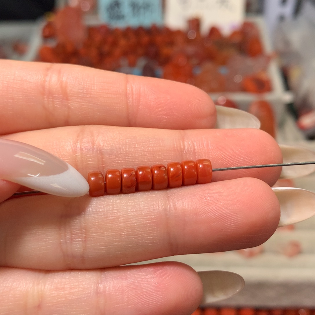 【闪购商品】未镶嵌隔片扩1.2南红玛瑙岁**痕