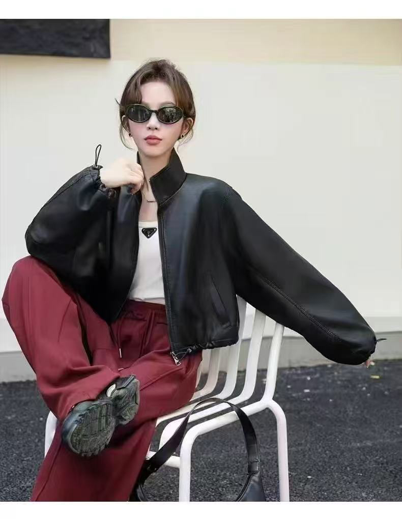 女士春秋款韩版灯笼袖皮衣/0105