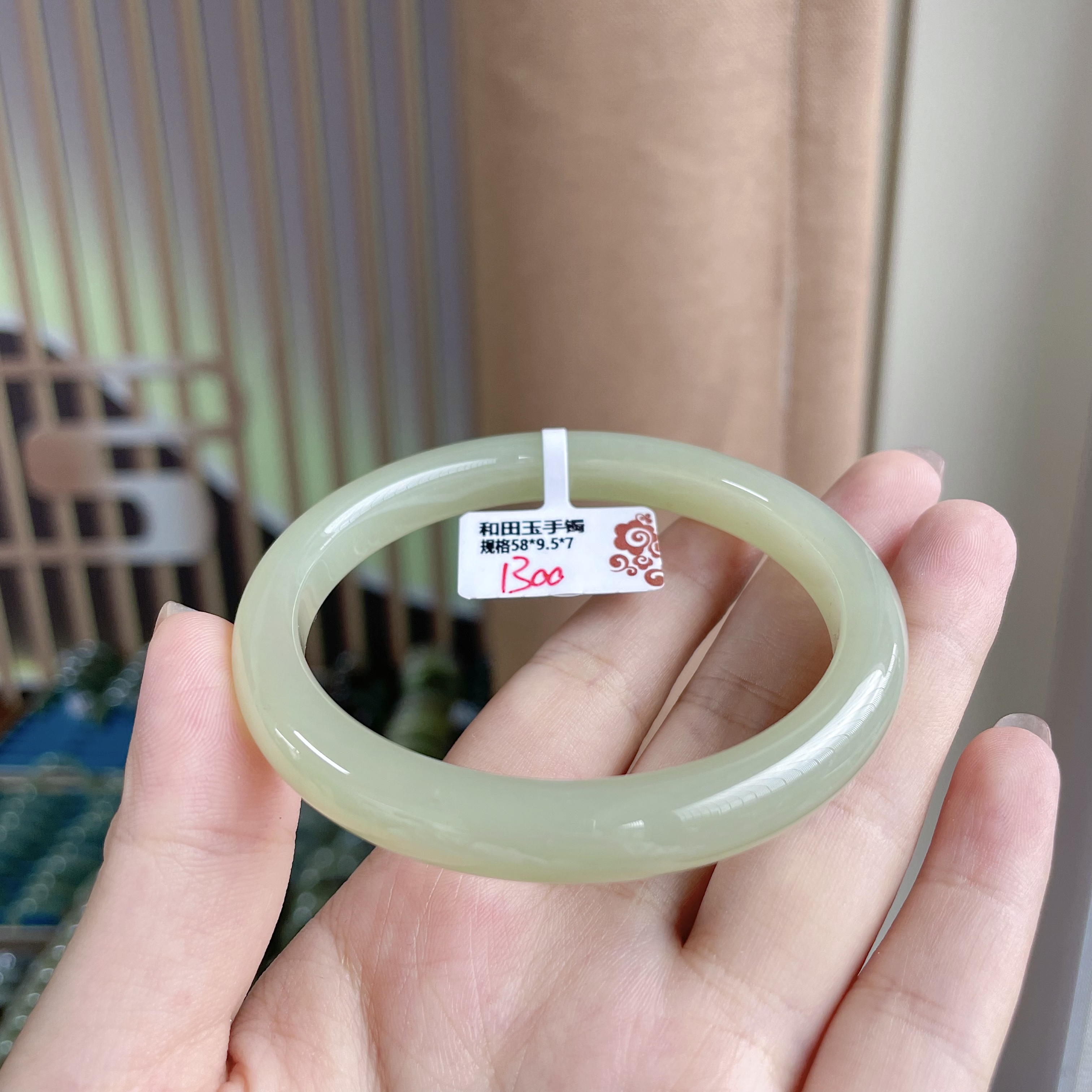 新疆和田玉于田料手镯多样性发货圈口56-58mm