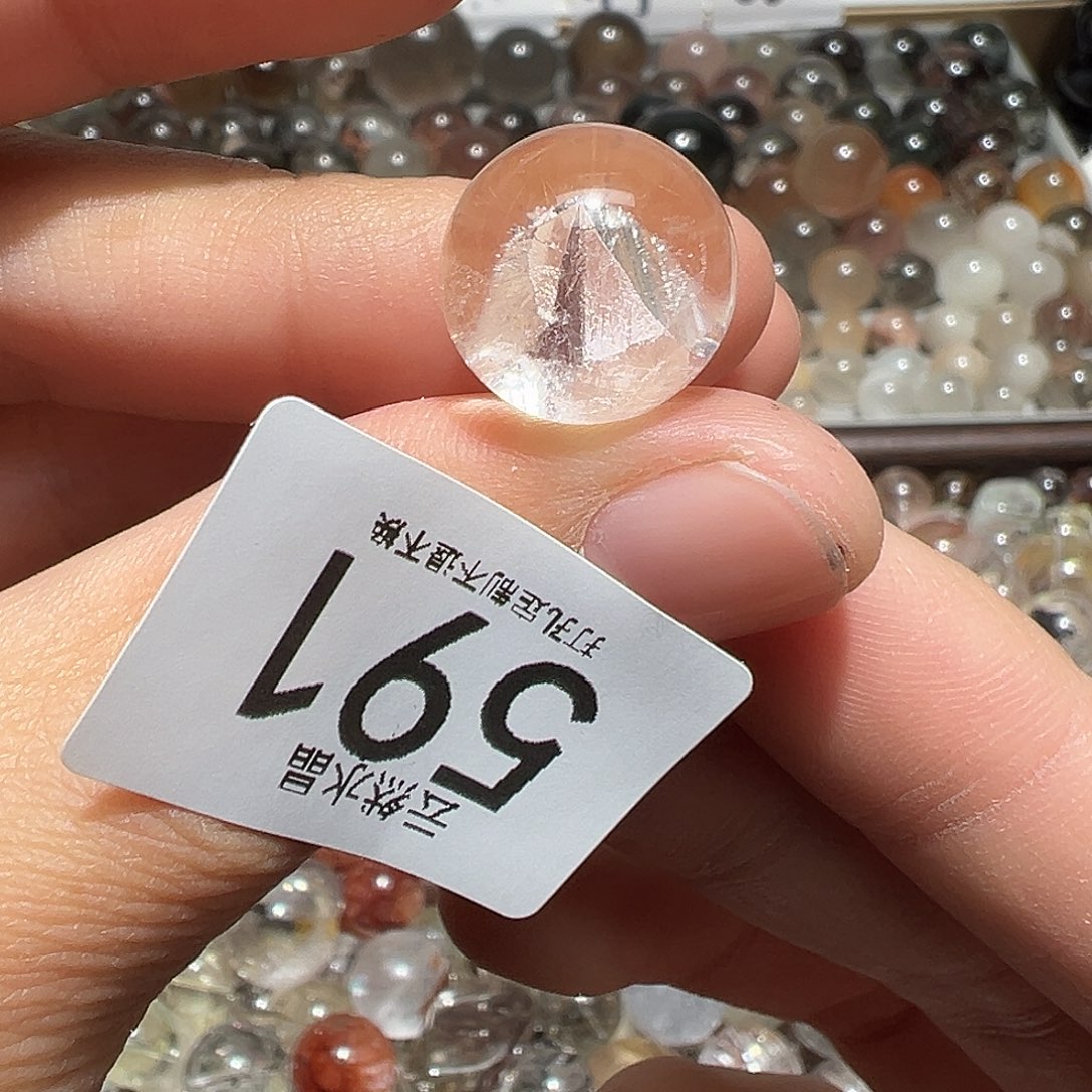 未镶嵌水晶珠宝半成品