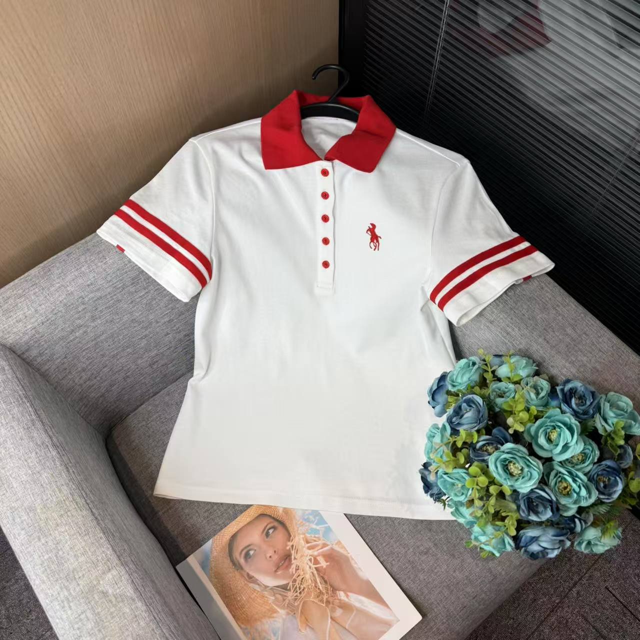 新款时尚设计感女款半袖T恤-C6770