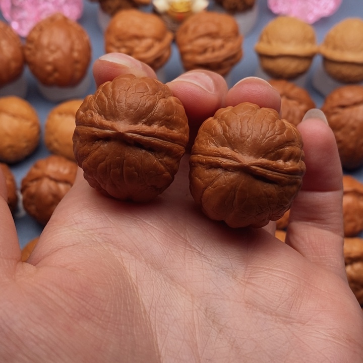 文玩核桃把件水晶方墩