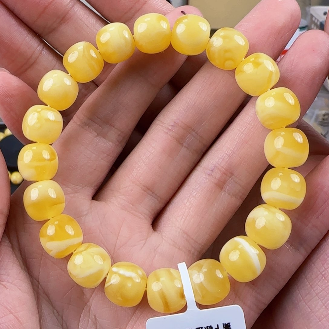 琥珀裸石未镶嵌蜜蜡