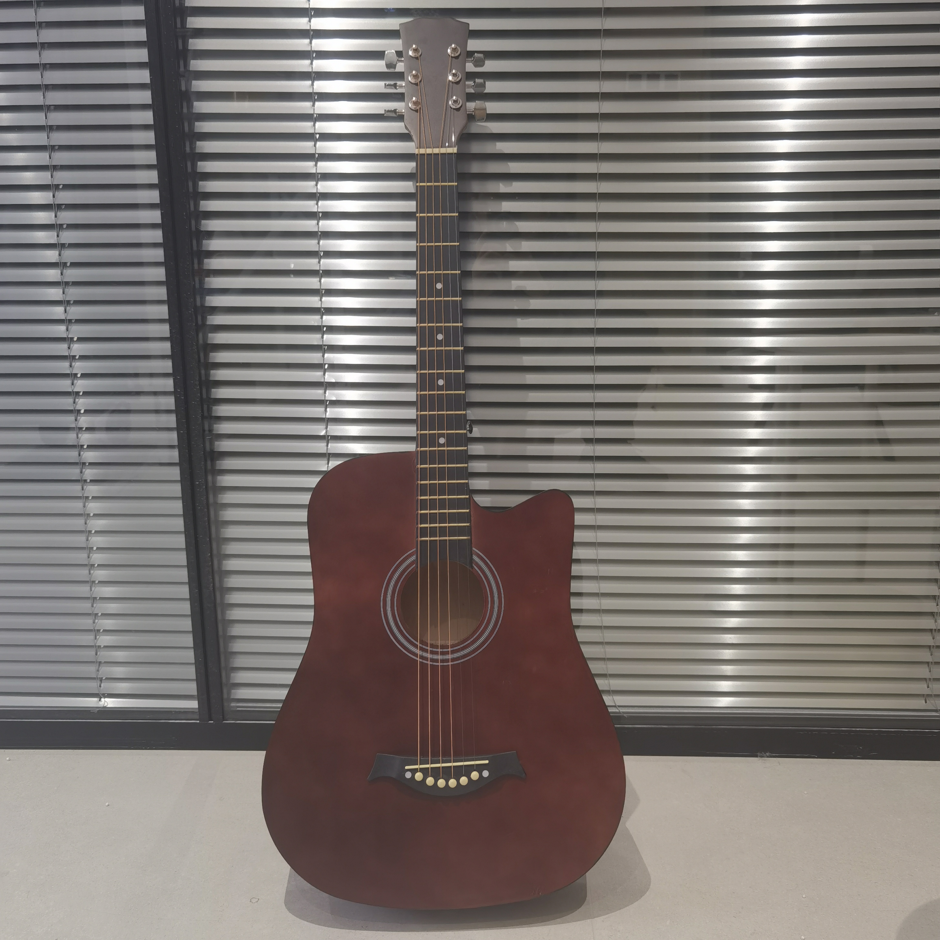 wyb吉他高颜值自用练习颜色随机