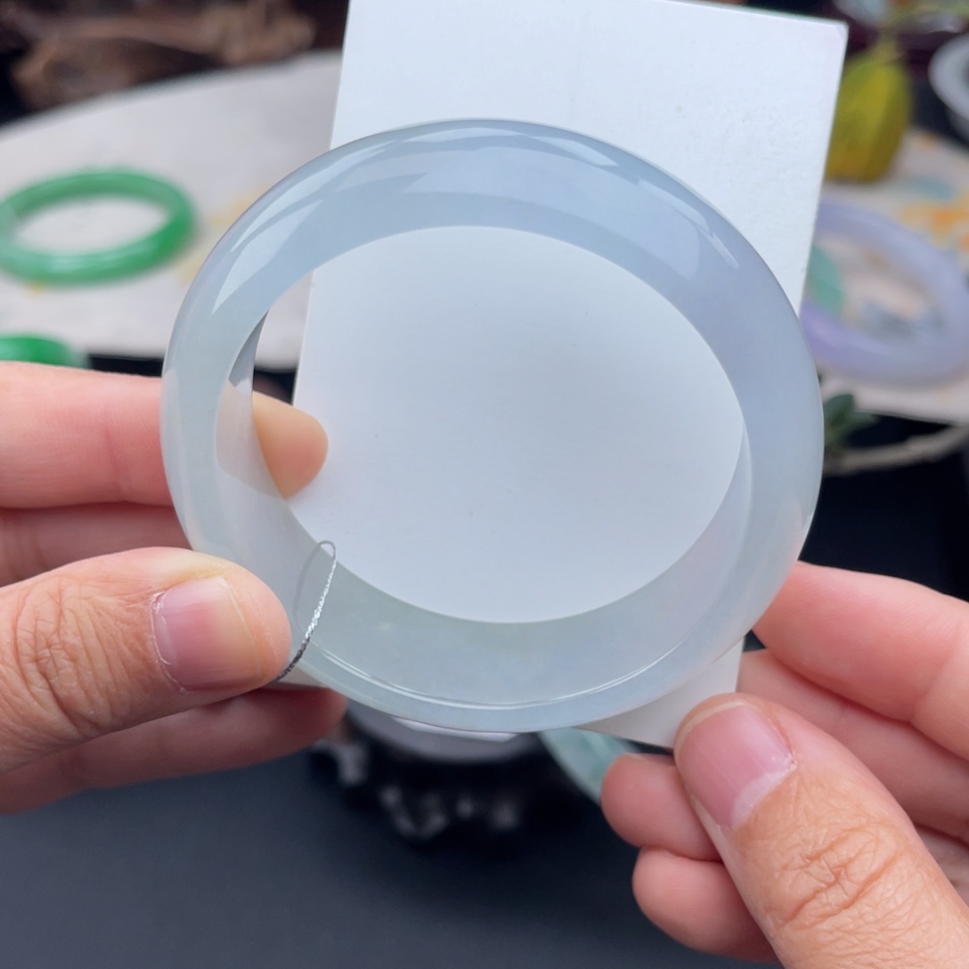 未镶嵌手镯翡翠轮胎冰透