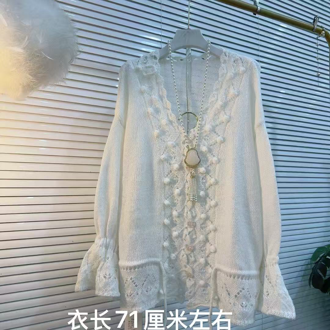 胖MM秋冬新款时尚轻奢针织毛衣大码宽松款经典洋气搭配