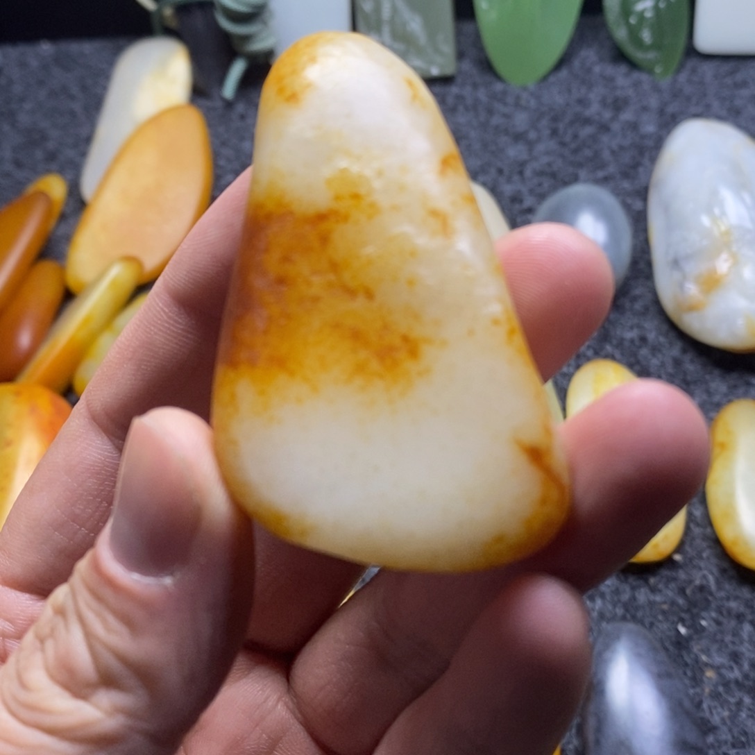 【闪购商品】和田玉颈饰未镶嵌