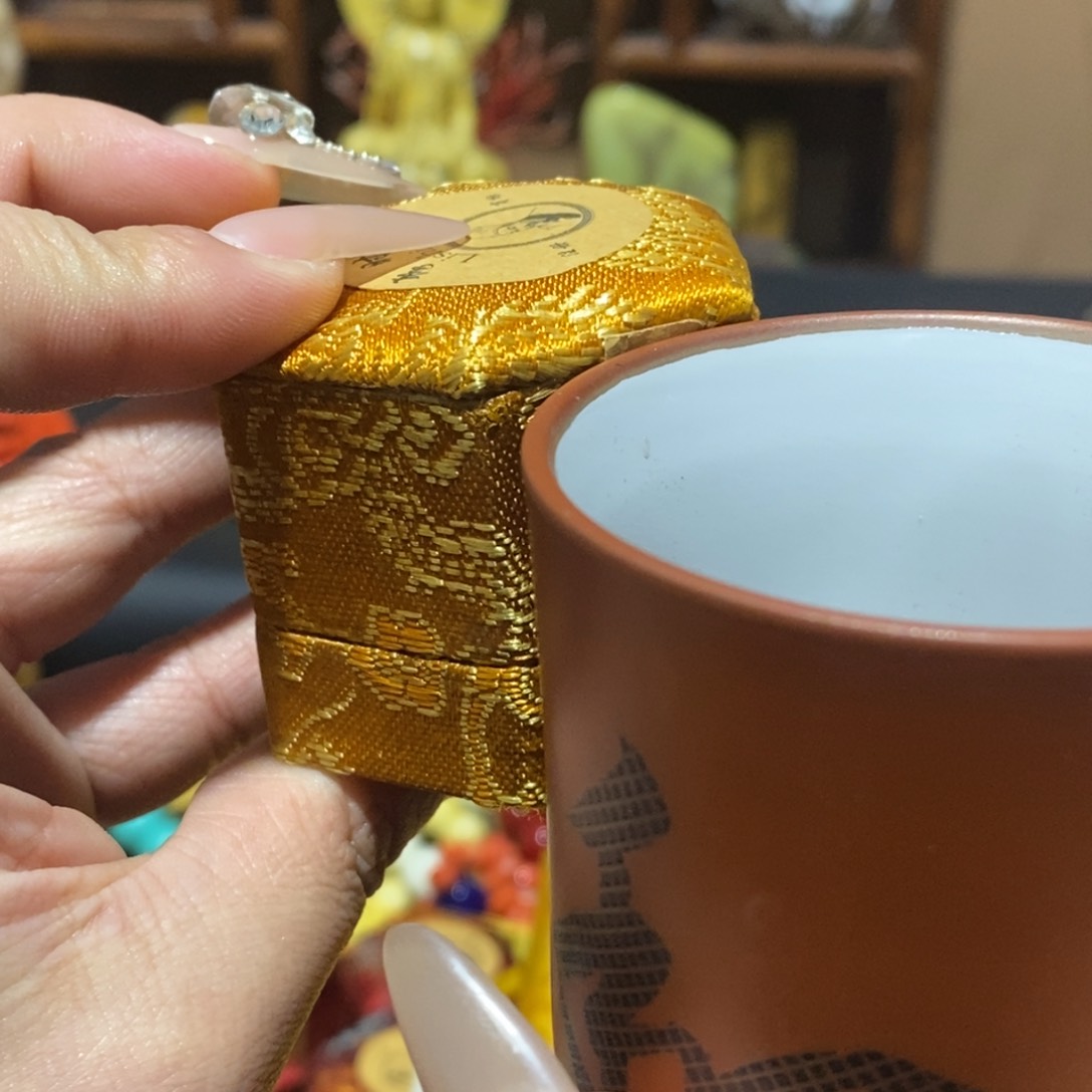 瓷片嗨彼此彼此哈哈哈哈