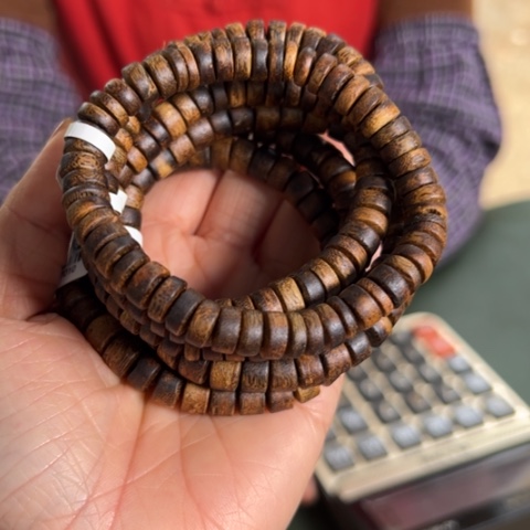 沉香手串白棋卡0.8多样性发1条