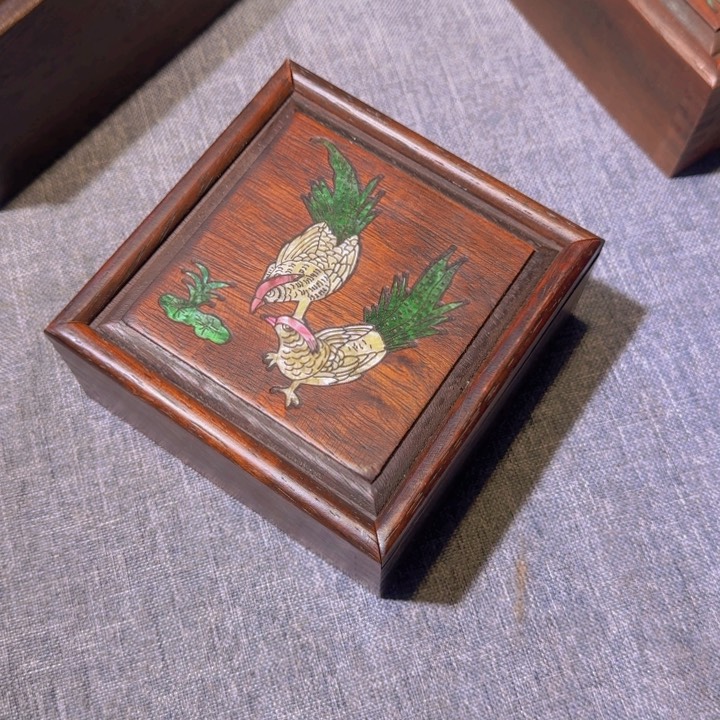 贡木抽拉盒的的的的的