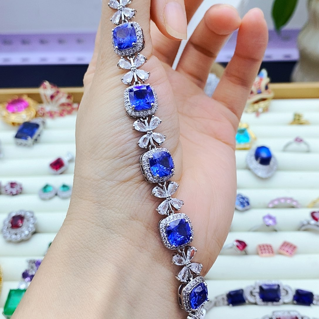 未镶嵌手链坦桑石