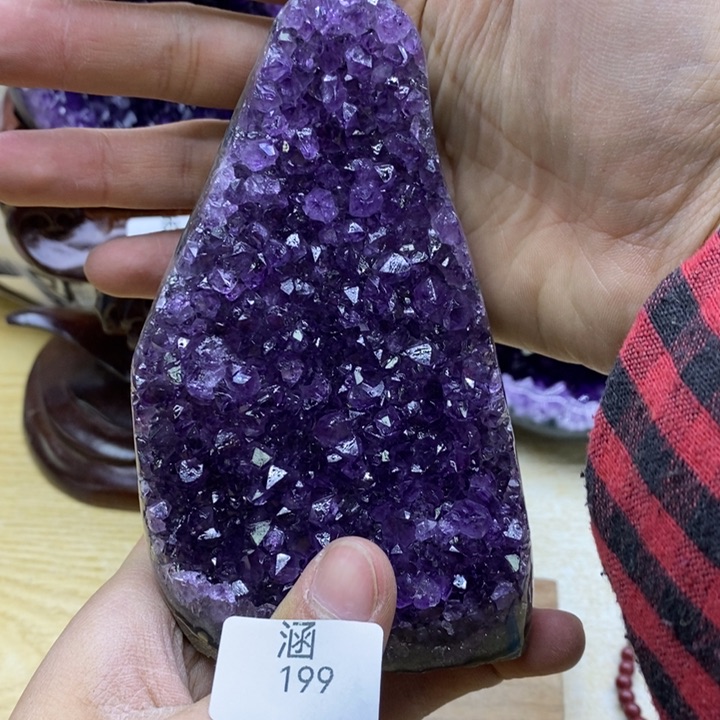 水晶大型摆件（非配饰）未镶嵌