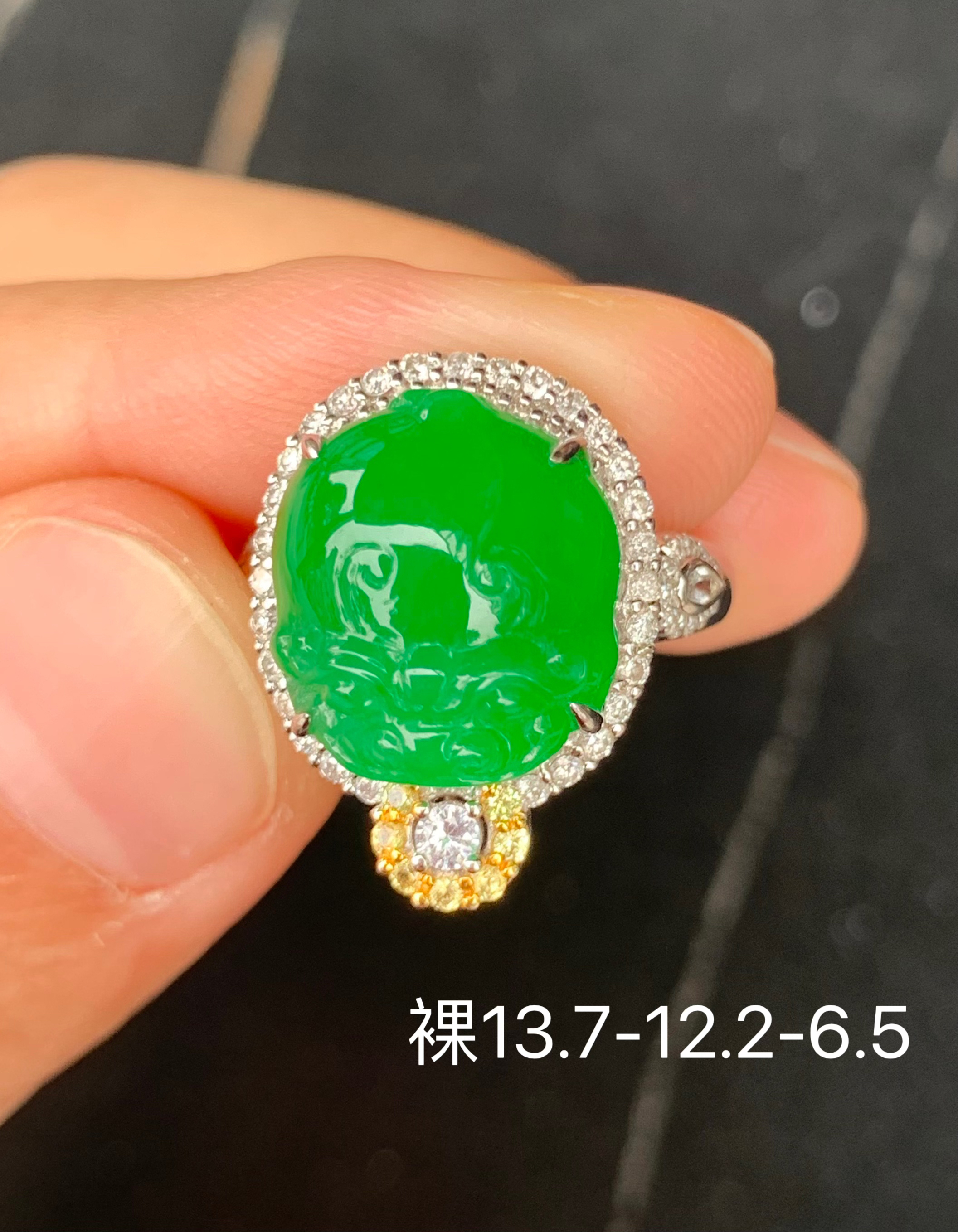 满绿貔貅翡翠戒指 肥嘟嘟颜色辣 品向极好