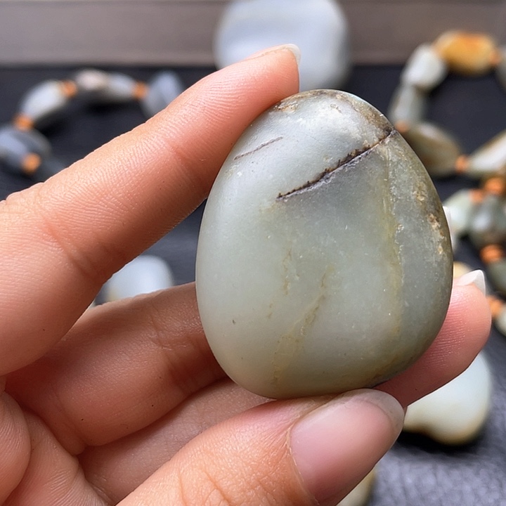 和田玉颈饰未镶嵌20