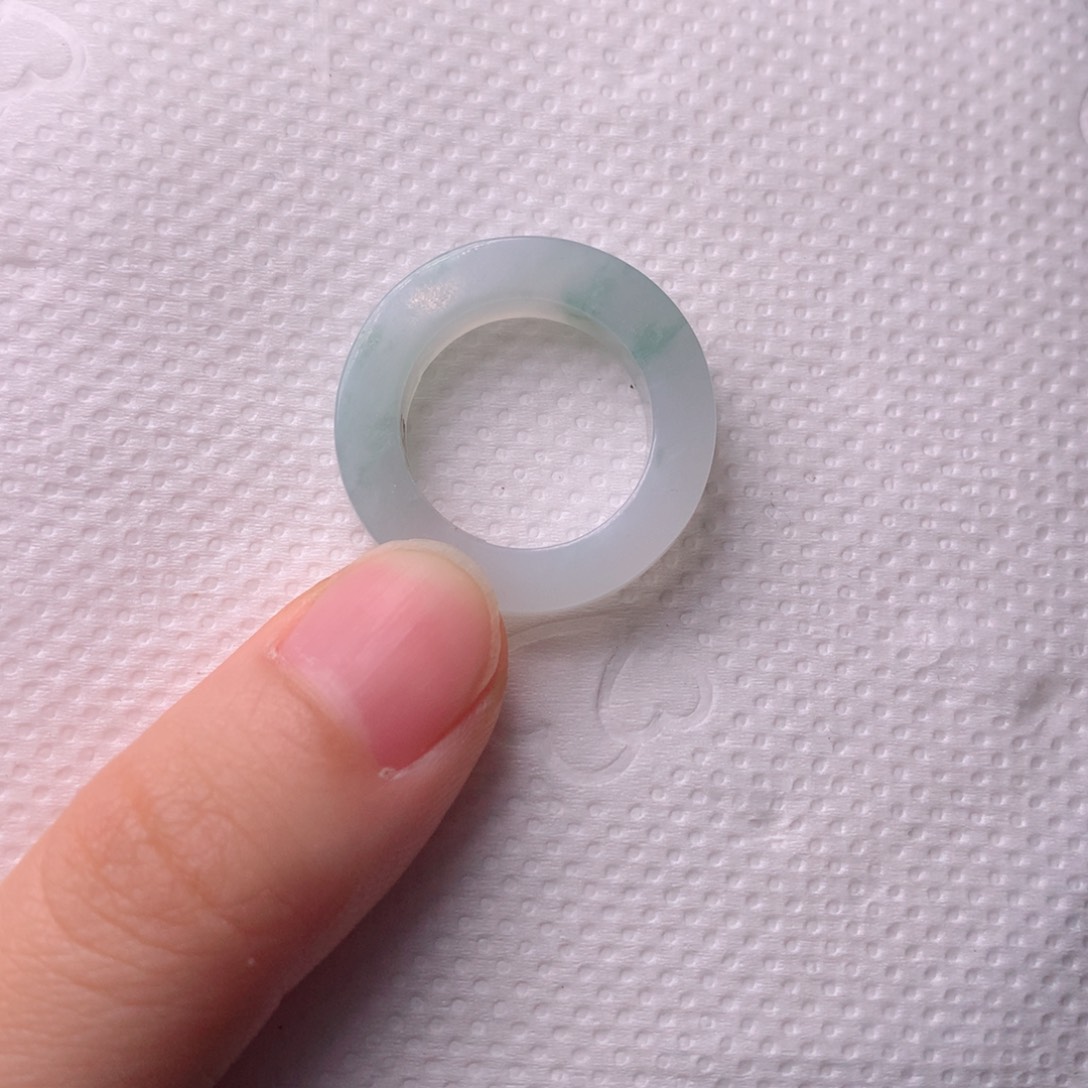 定制翡翠未镶嵌翡翠戒指