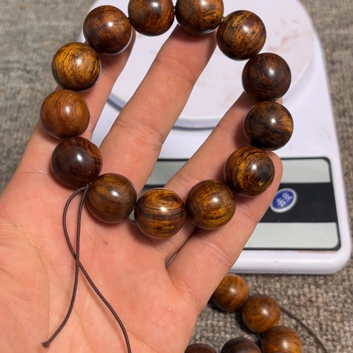 黄花梨/降香黄檀星*星