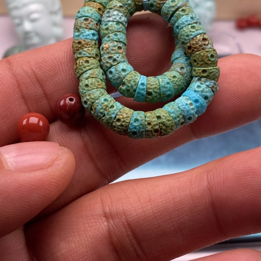 丫***7南红玛瑙未镶嵌珠宝半成品