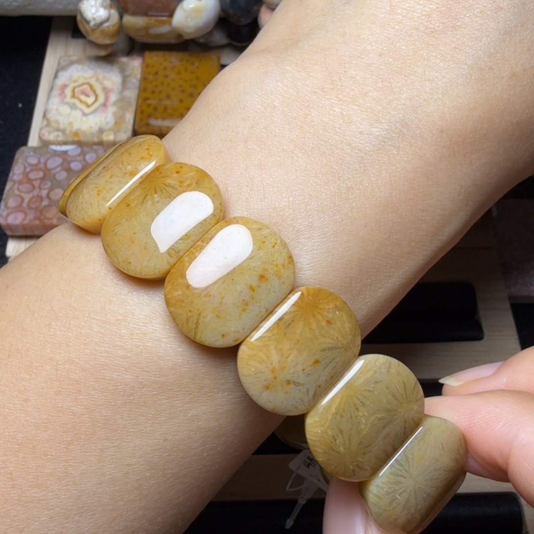 硅化玉未镶嵌糖糖的烟花 可盘，14片