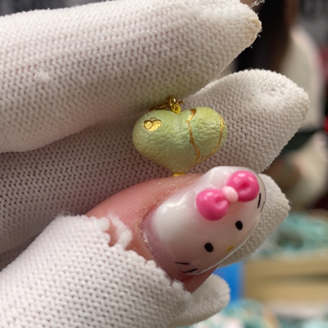 绿松石未镶嵌挂件