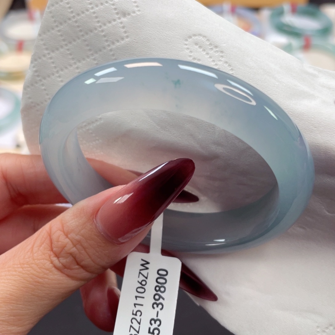 未镶嵌手镯翡翠12号53冰胶细腻渐变海水蓝贵妃