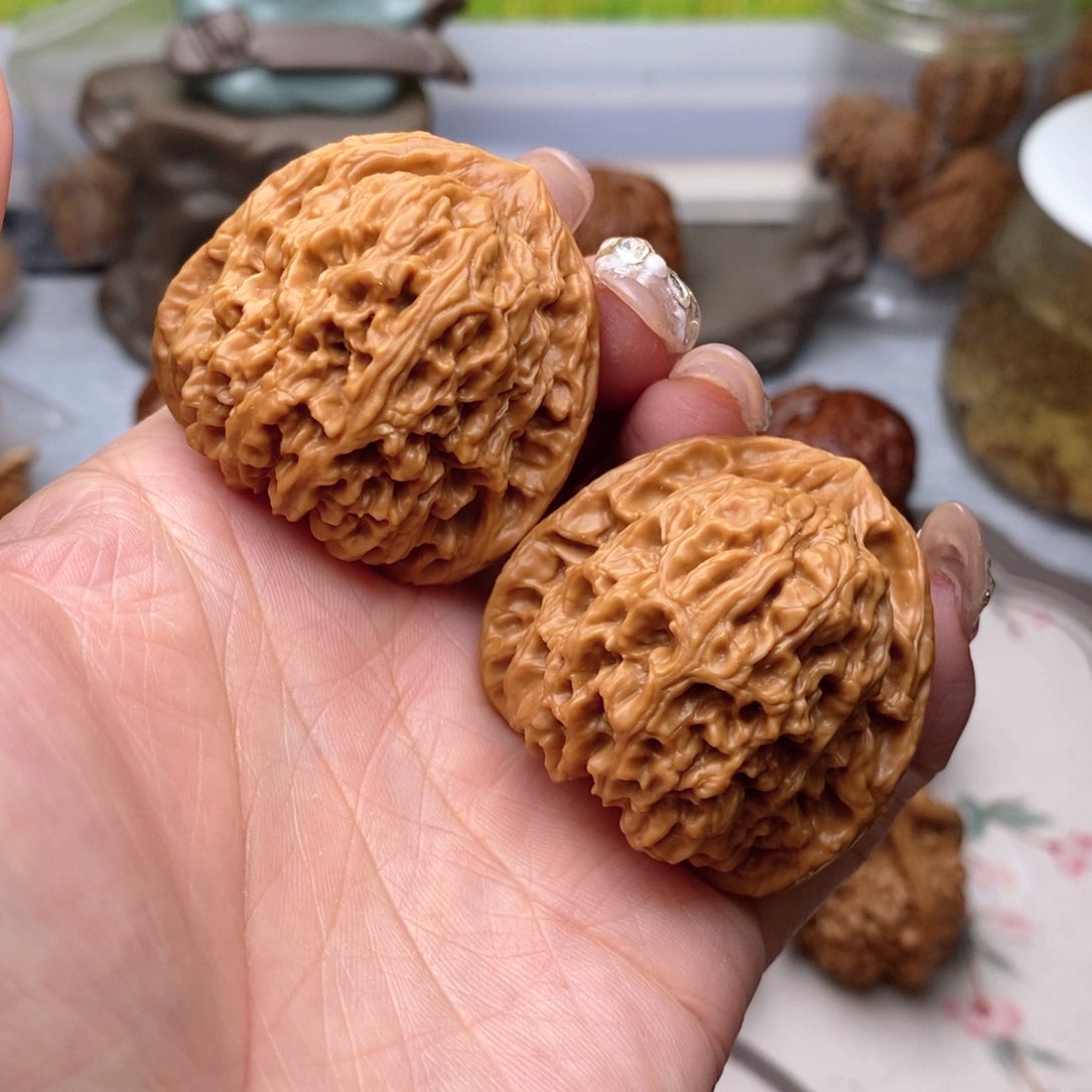【闪购商品】文玩核桃把件南疆