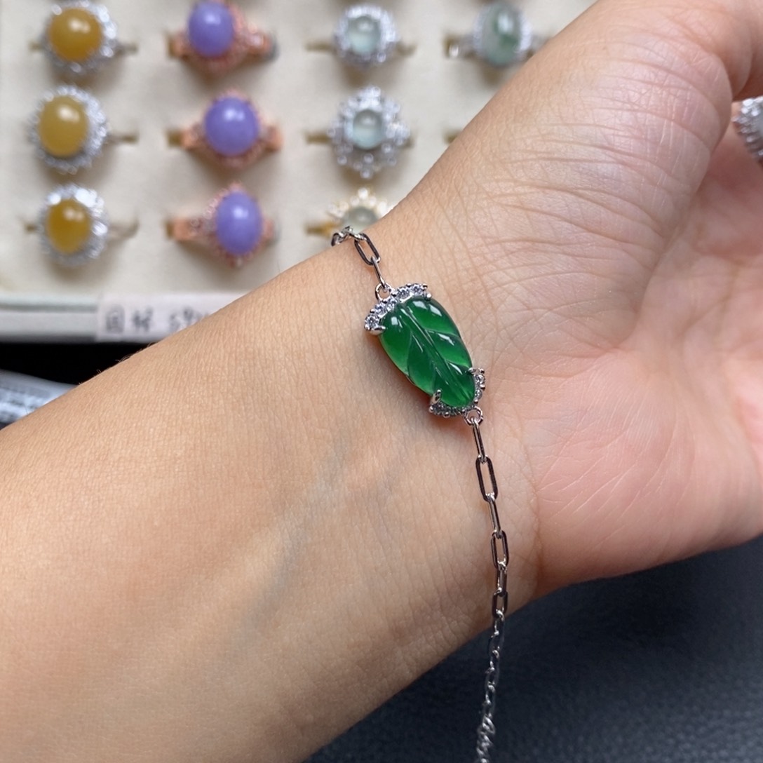 翡翠戒指银S925镶嵌戒指