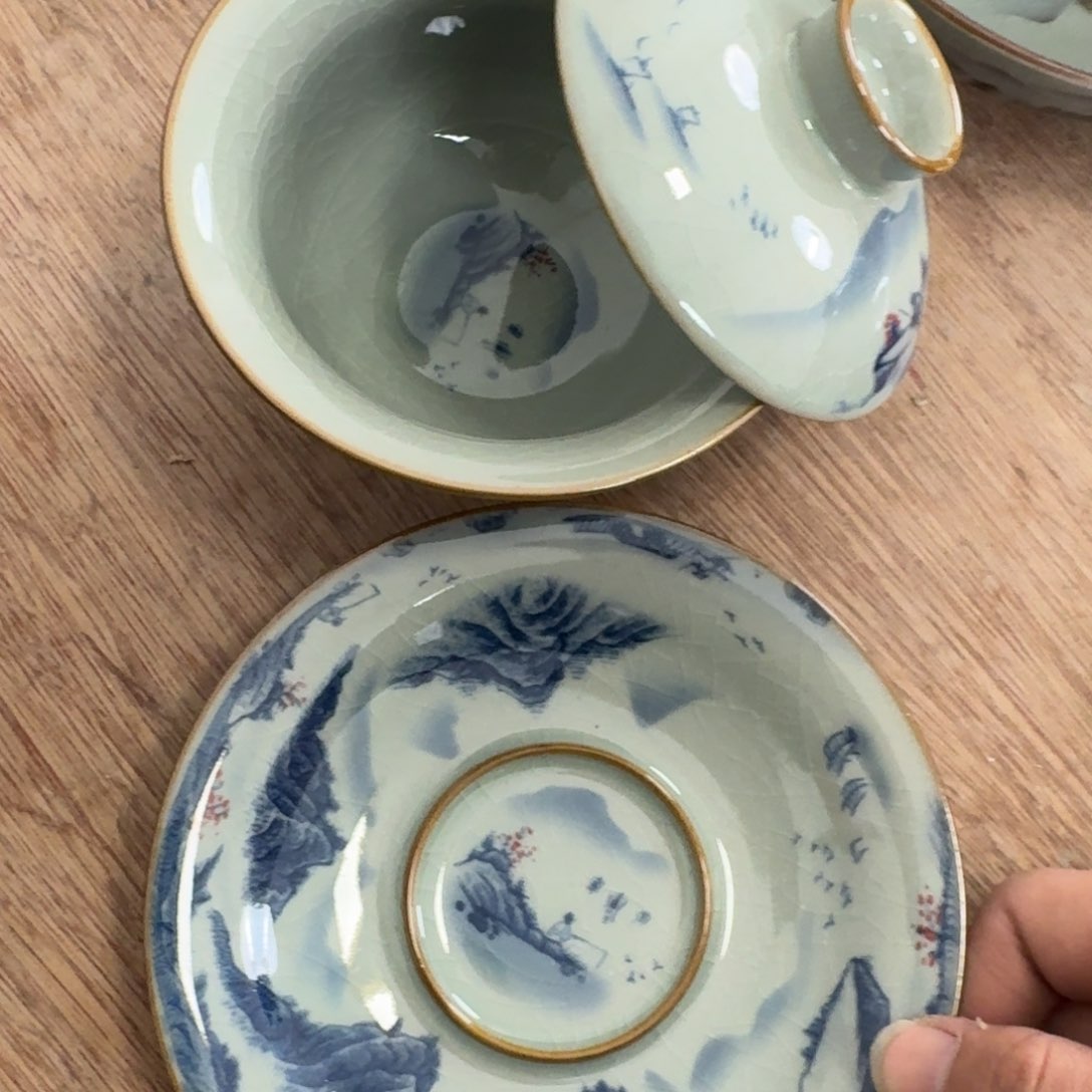 青花山水元宝盖碗