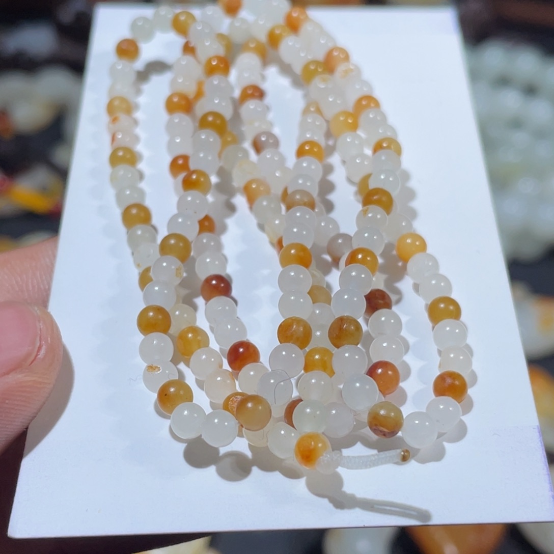 和田玉手串未镶嵌绿****1