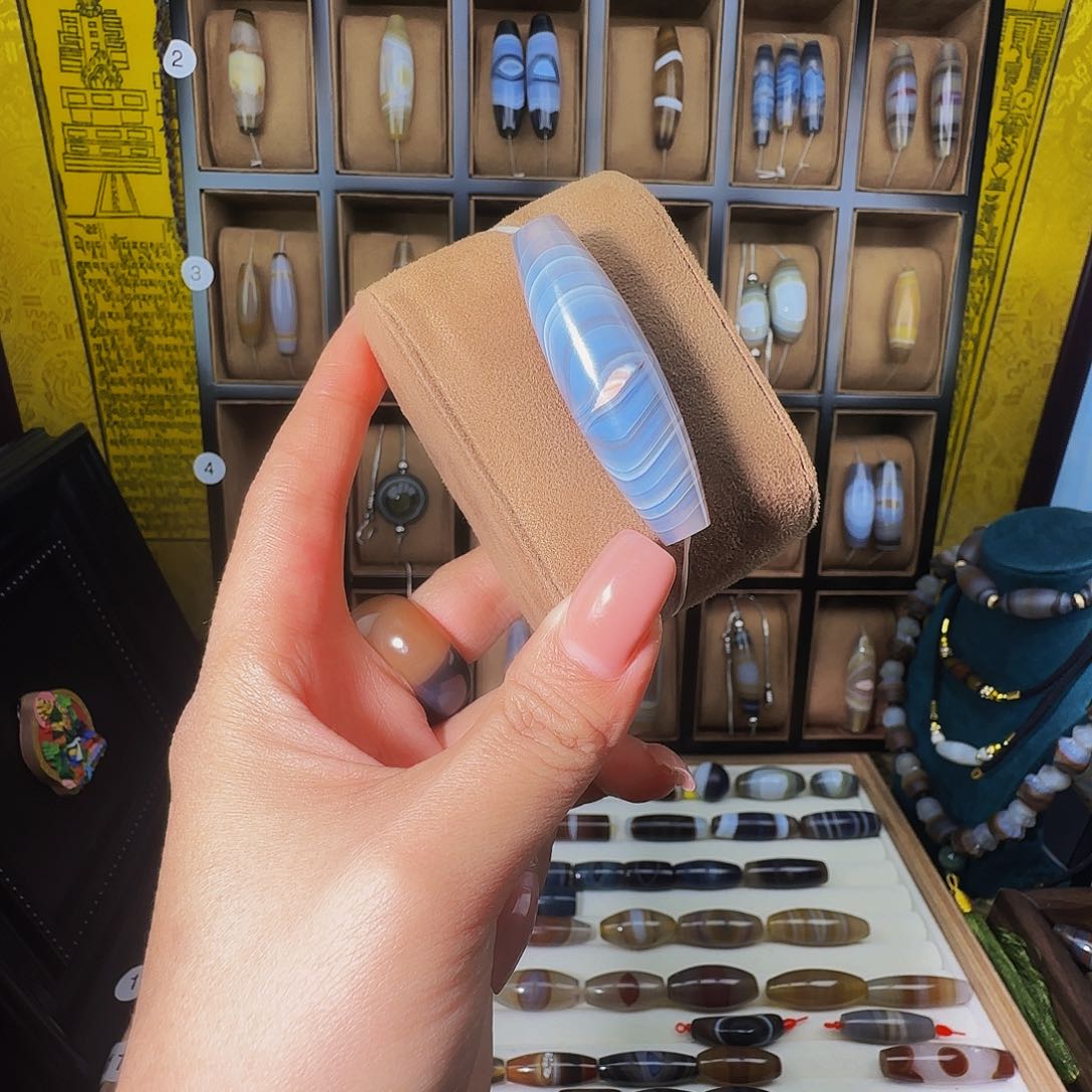 合金颈饰玛瑙/玉髓明****翼