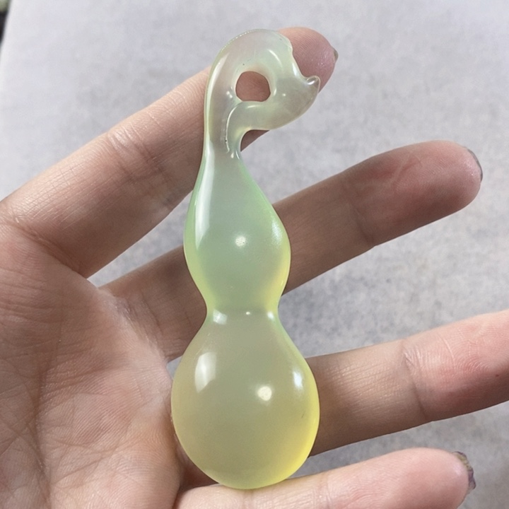 岫玉手把件未镶嵌