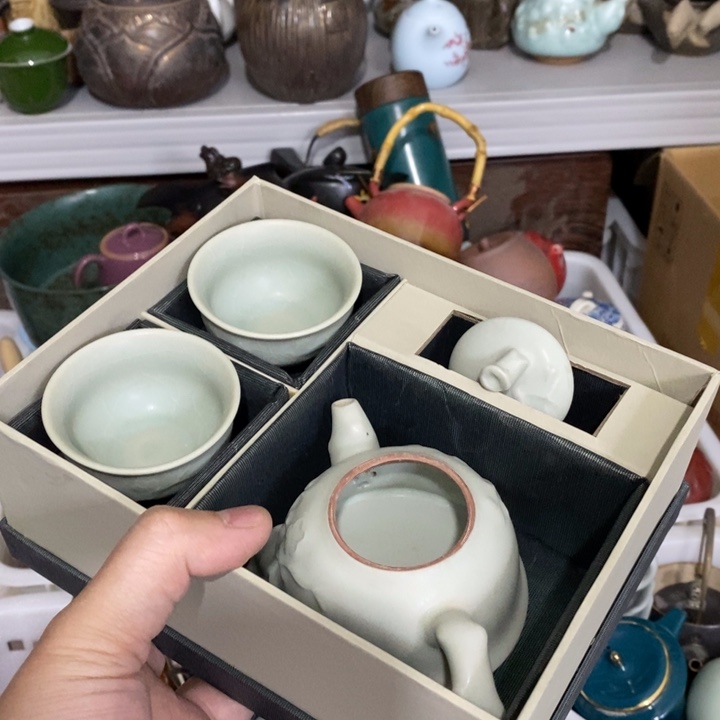 陶瓷艺术品及陶瓷制品