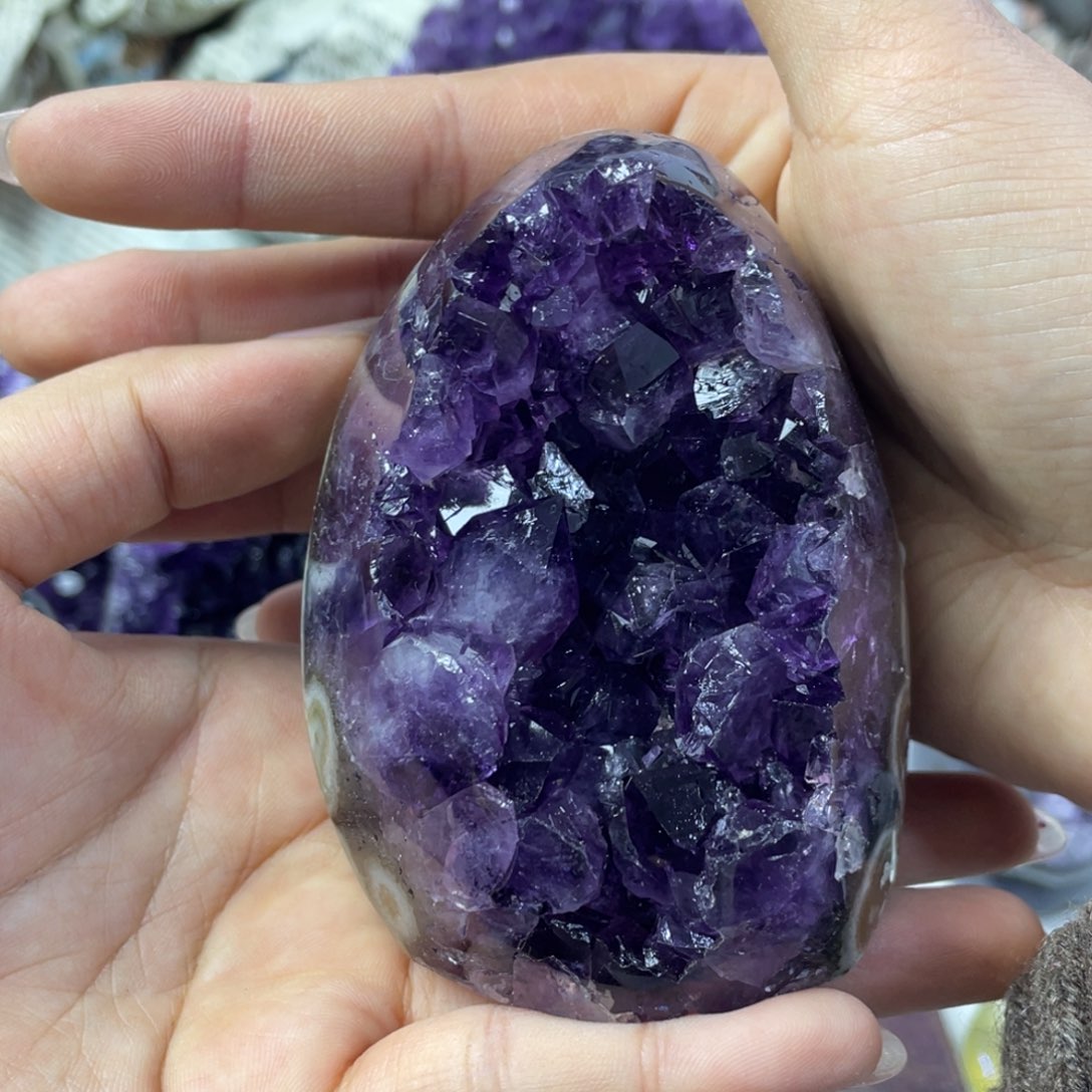 紫晶大型摆件（非配饰）未镶嵌