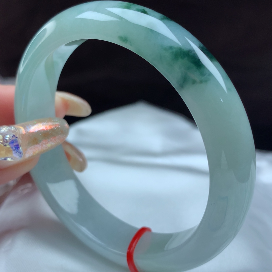 翡翠手镯未镶嵌96741，