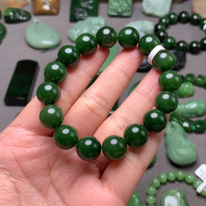 和田玉未镶嵌手串