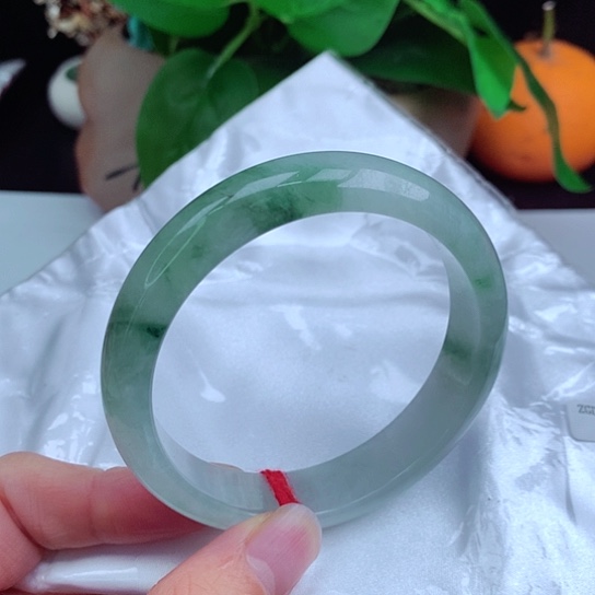 翡翠手镯未镶嵌   正圈59 冰飘花 轮胎