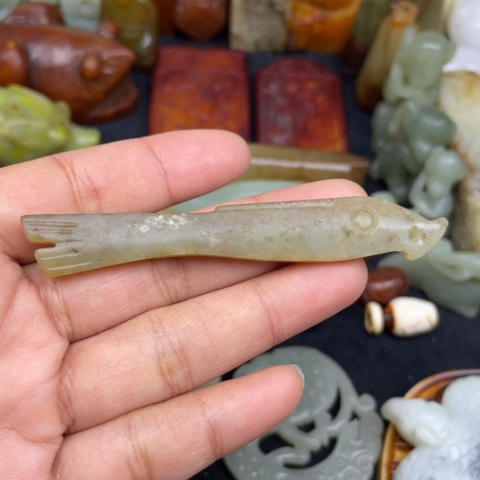 和田玉未镶嵌颈饰75