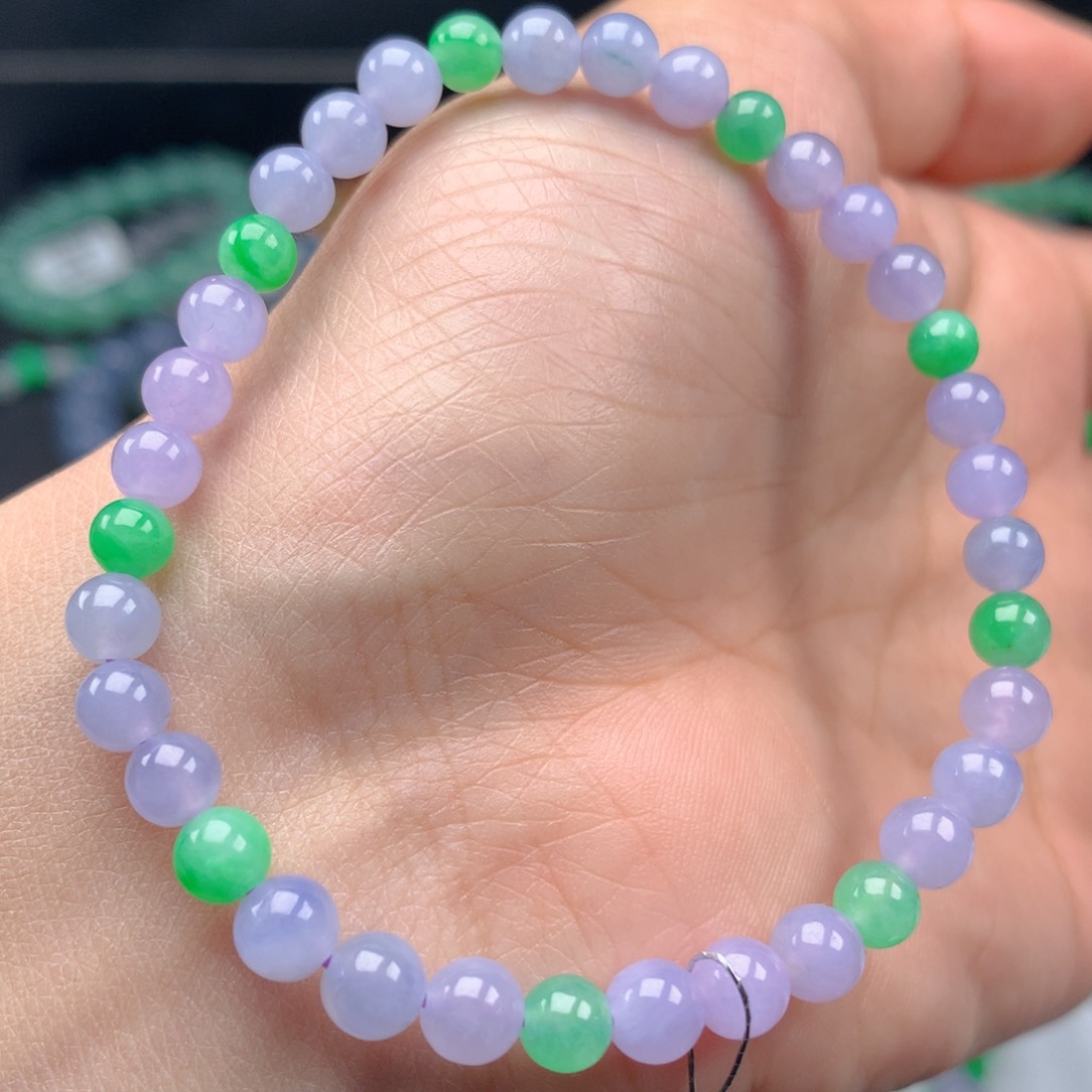 翡翠手链未镶嵌卡