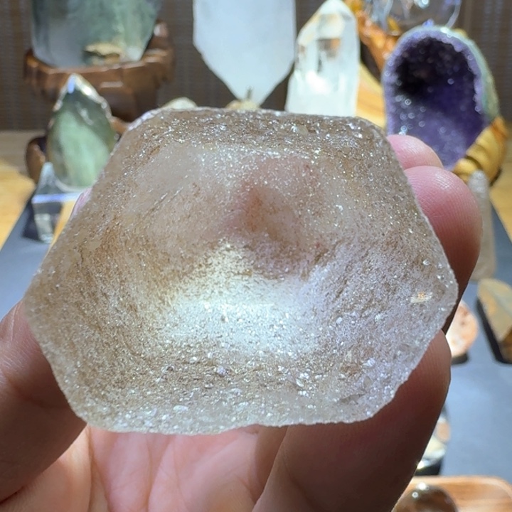 水晶原石未镶嵌水晶