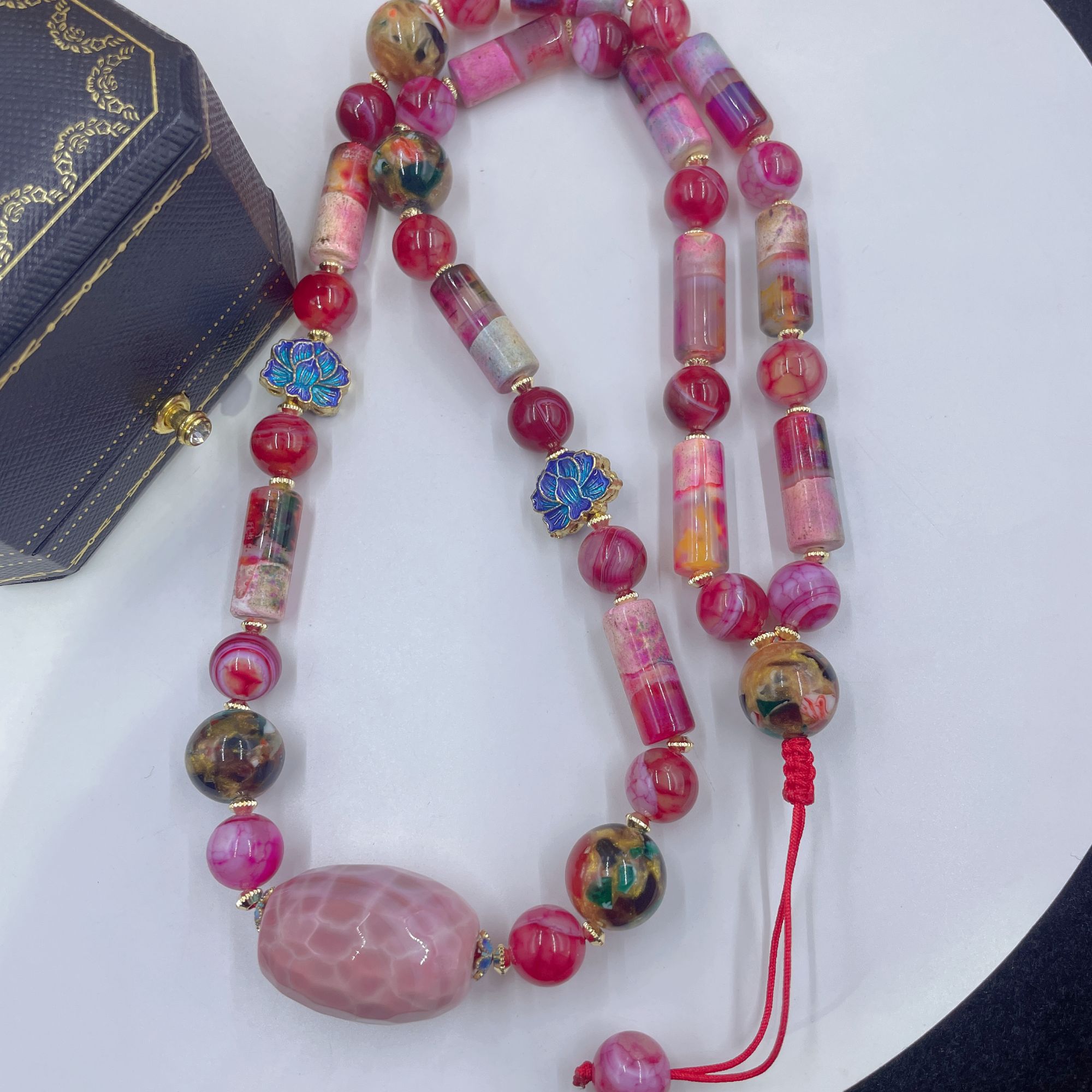 4357  粉色圆柱珠珠项链百搭多样性发货