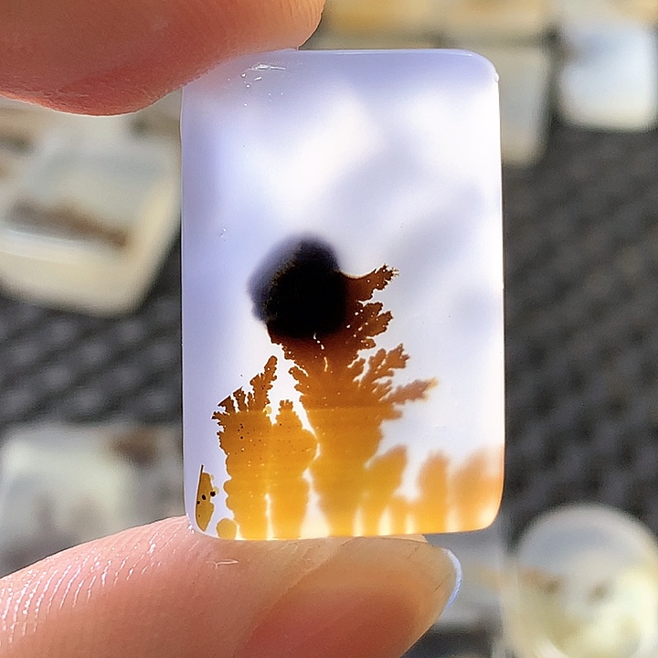 未镶嵌颈饰玛瑙/玉髓