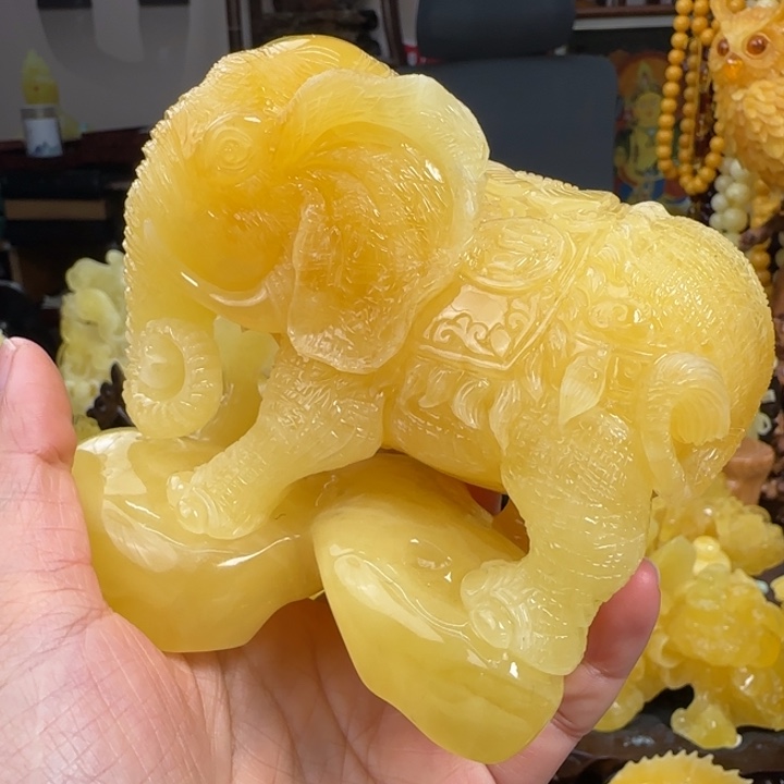 蜜蜡珠宝奇石未镶嵌