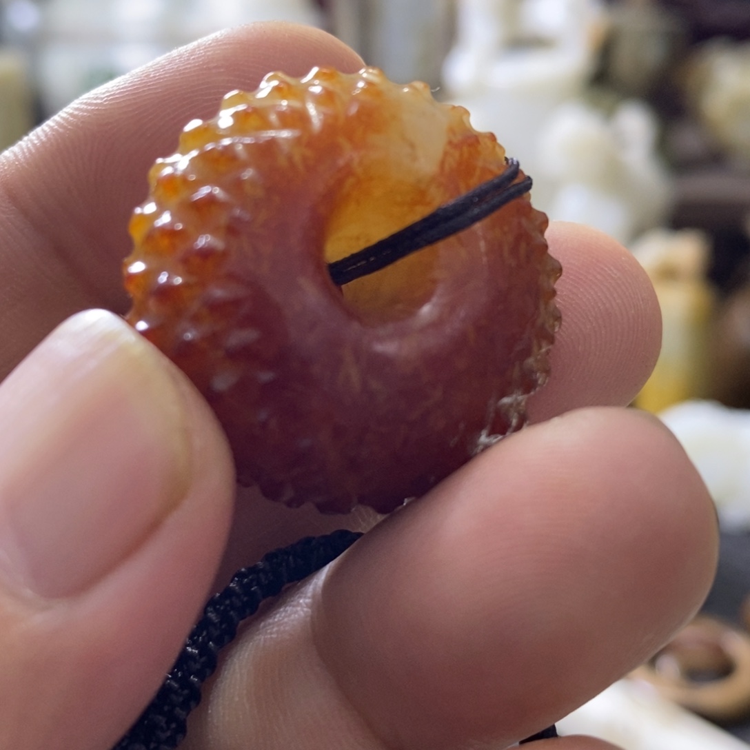 郑***和田玉（糖玉）未镶嵌挂件