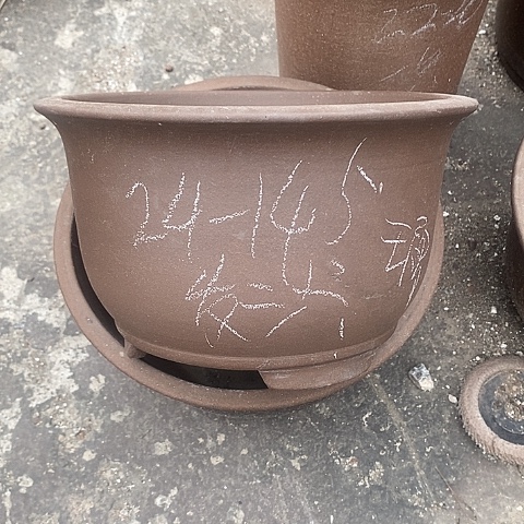 紫砂中国离心紫砂花盆，