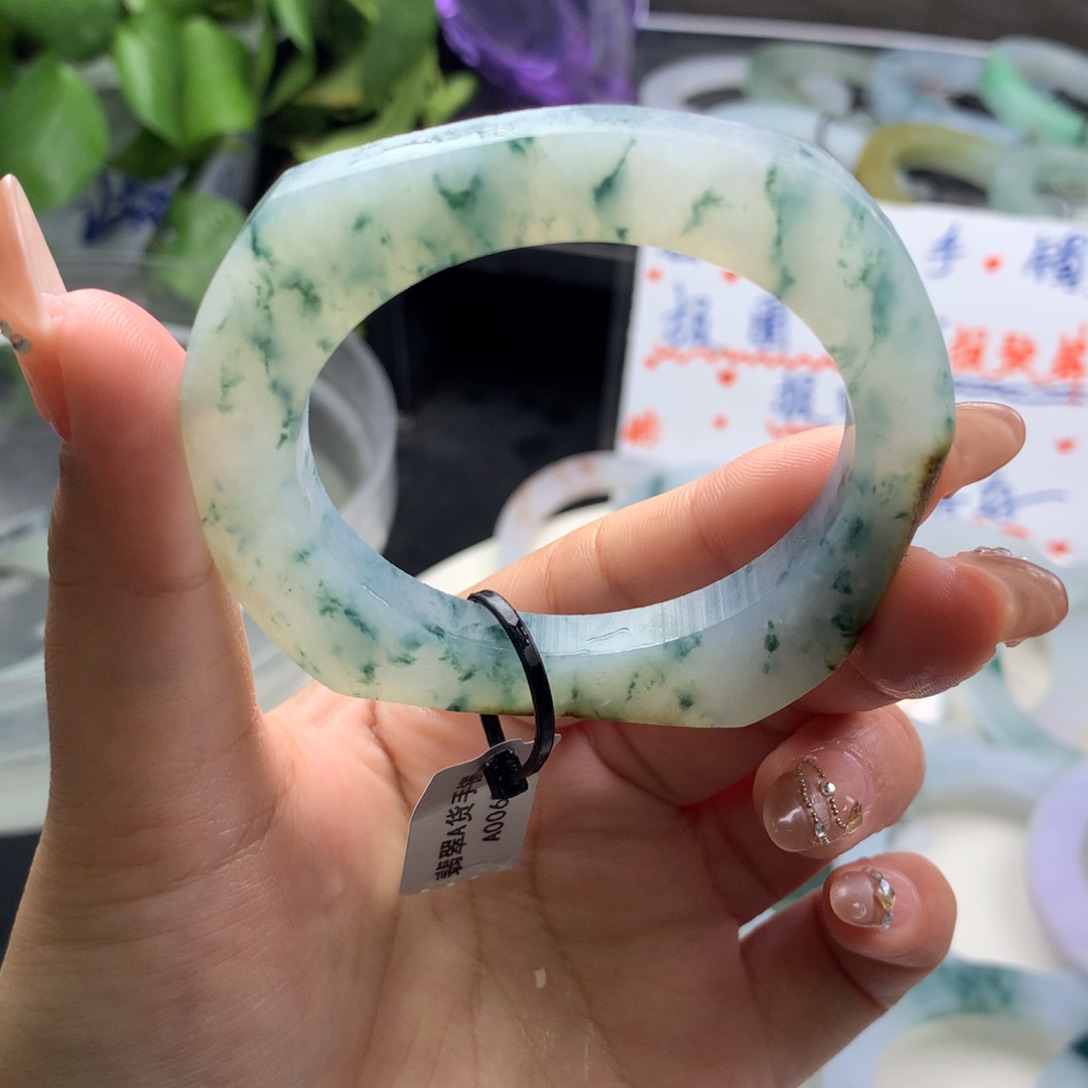定制翡翠叮当镯未镶嵌50/56 特色飘花贵妃 宽7