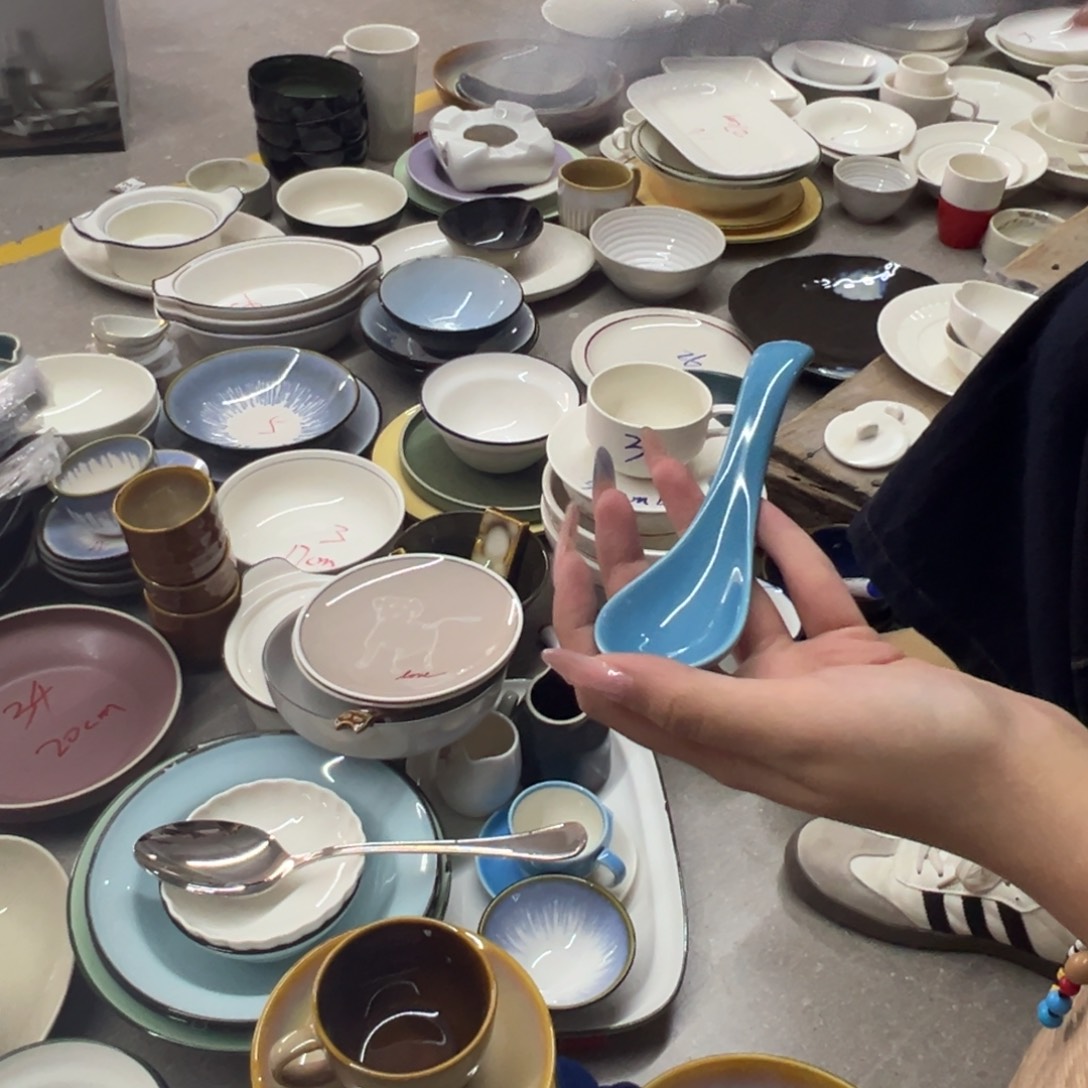 新骨瓷35微瑕 蓝色 小勺子